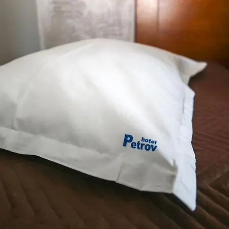 Hotel Petrov Family Nesebăr