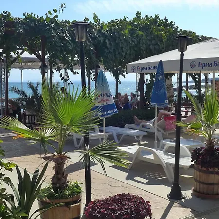 ホテル Petrov Family