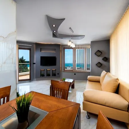 Petrov Family 3* Nesebar