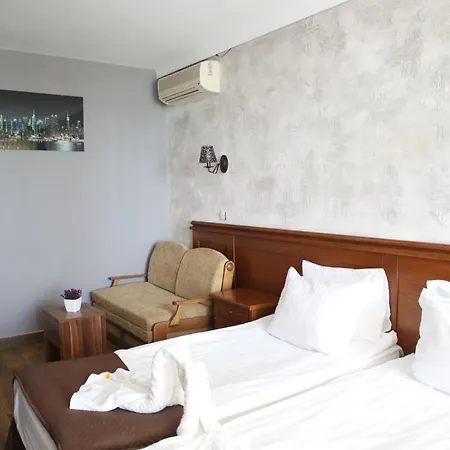 Petrov Family 3* 네세부르